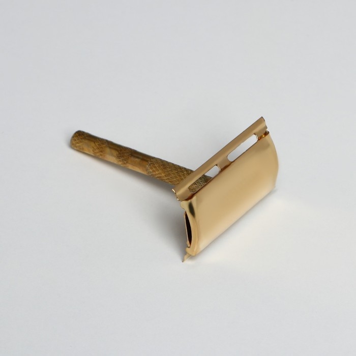 Подарочный набор помазок и бритва &laquo;Мужчине, которого уважают&raquo;