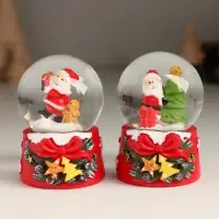 Снежный шар стеклянный &laquo;Новогодний персонаж с бантом, ёлочкой&raquo;, 4.7&times;4.7&times;6.5 см, МИКС