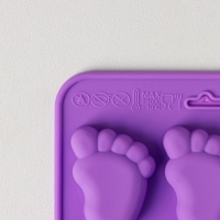 Форма для конфет и шоколада Доляна &laquo;Следопыт&raquo;, силикон, 22&times;10&times;1,8 см, 15 ячеек (3,6&times;2,7 см), цвет МИКС