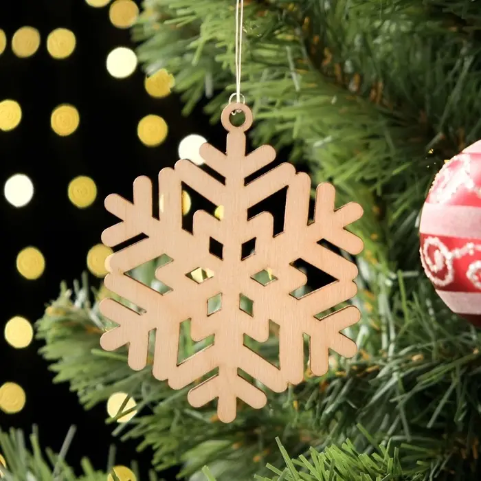 Елочная игрушка &laquo;Снежинка&raquo; 8&times;9 см