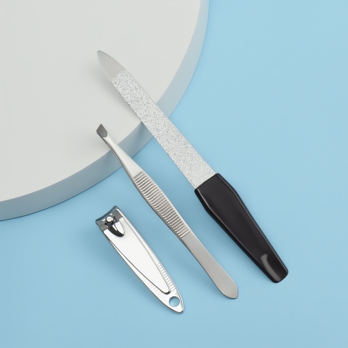 Набор маникюрный, 3 предмета, цвет чёрный/серебристый Набор маникюрный, 3 предмета, цвет чёрный/серебристый