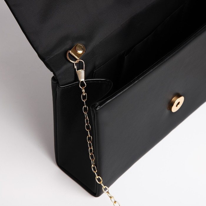 Сумка-клатч на магните, цвет чёрный