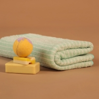 Полотенце банное Этель "Линии", цв. мятный, 70х140 см, 100% п/э, 240 г/м2 Полотенце банное Этель "Линии", цв. мятный, 70х140 см, 100% п/э, 240 г/м2