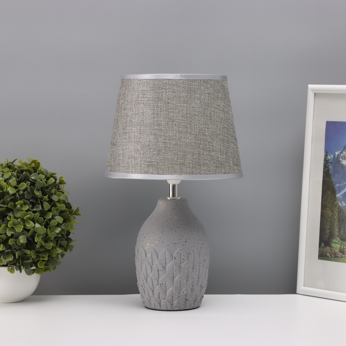 Лампа настольная "Какао" 1х40Вт Е14 серый 20х20х34см