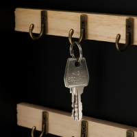 Ключница дерево 6 крючков "Дом, милый дом" чёрная 20х5,5х26 см Ключница дерево 6 крючков "Дом, милый дом" чёрная 20х5,5х26 см