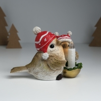 Сувенир полистоун свет "Птички в шапках со снежинками сидят у свечи" 15,5х12,5х10,2 см