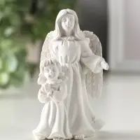 Сувенир полистоун "Девушка-ангел с ребёнком" белый МИКС 5,2х4,2х8,3 см