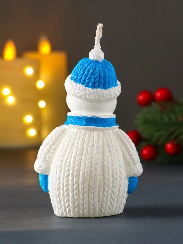 Свеча "Снеговик", голубой