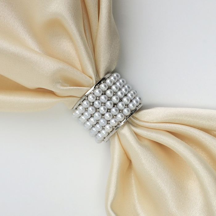 Муфта для платка &laquo;Жемчужинка&raquo;, цвет белый в серебре