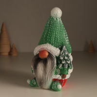 Копилка "Новогодний гном" 19 х11 х 10,5 см. Копилка "Новогодний гном" 19 х11 х 10,5 см.