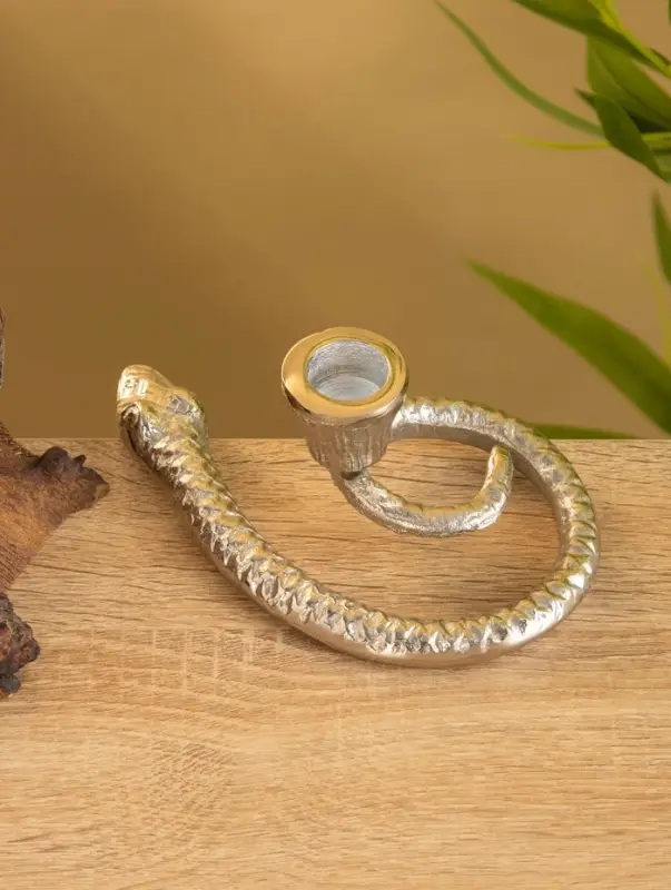 Подсвечник &laquo;Змейка&raquo;, 15&times;9.5&times;5 см, алюминий