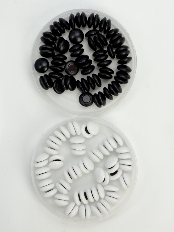 Настольная игра ГО магнитная, доска 22 х 21,3 х 1.2 см, 120 камней 1.2 х 0.5 см