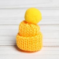 Шапка для игрушек вязаная с помпоном, набор 5 шт., цвет жёлтый Шапка для игрушек вязаная с помпоном, набор 5 шт., цвет жёлтый