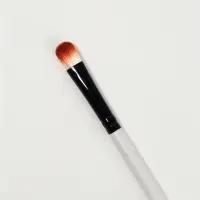 Кисть для макияжа, 13 (&plusmn; 1) см, белая, чёрная