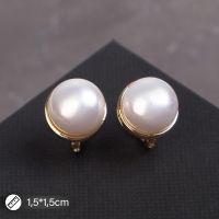 Серьги с жемчугом «Грейс» классика в огранке, цвет белый в золоте Серьги с жемчугом «Грейс» классика в огранке, цвет белый в золоте