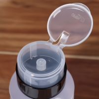 Флакон с помпой &laquo;Шанс&raquo;, 250 мл, цвет черный/прозрачный