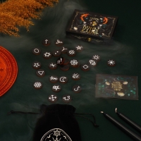 Руны гадальные &laquo;Ведьмины&raquo;, 28 рун, бархатный мешочек (12х18 см), 16+