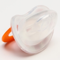 Соска - пустышка силиконовая ортодонтическая &laquo;Божья коровка&raquo;, от 0 мес., с колпачком, цвет оранжевый