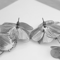 Серьги висячие «Цветок» каталея, цвет серебро, 10см Серьги висячие «Цветок» каталея, цвет серебро, 10см