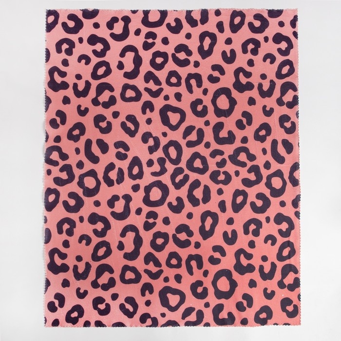 Набор подарочный Набор подарочный "A little bit wild" плед, носки, бутылка, блокнот