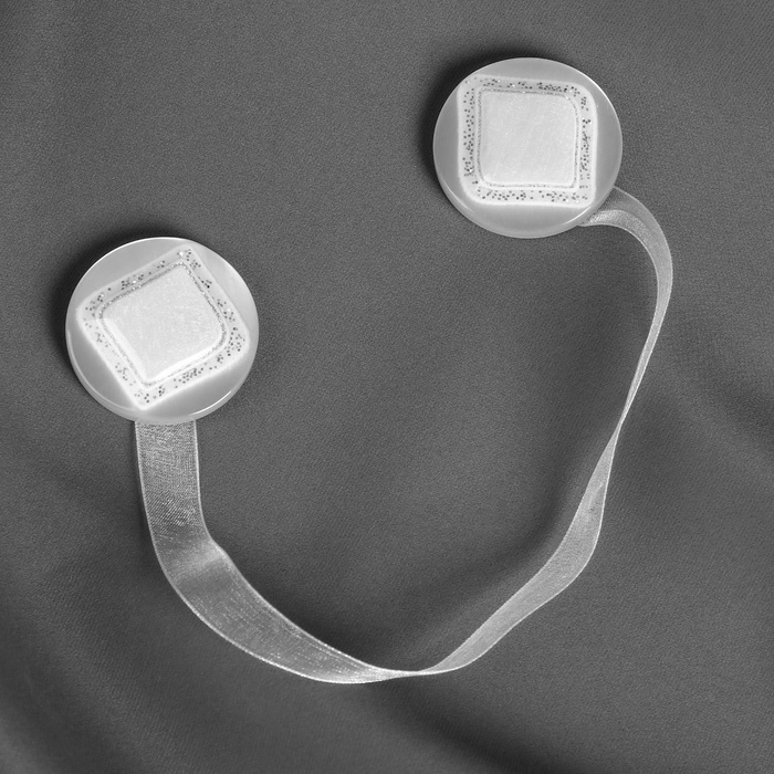 Подхват для штор &laquo;Ромб блестящий&raquo;, 4 &times; 4 см, цвет белый