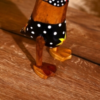 Сувенир "Утка в купальнике" дерево 25 см