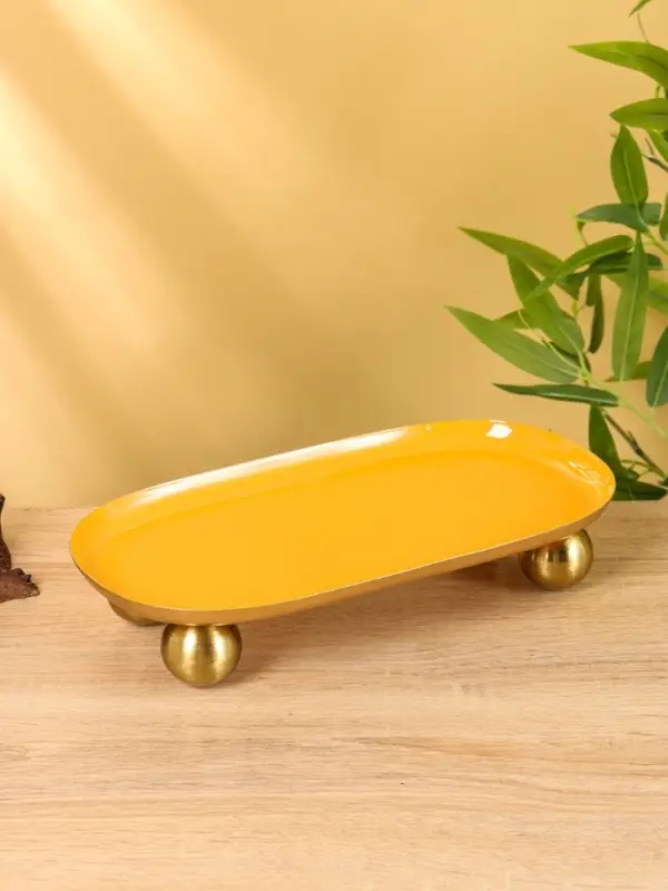 Блюдо сервировочное текстурное на золотых ножках сферах &laquo;Песок&raquo;, 29&times;15.5&times;7 +/- 0.5 см