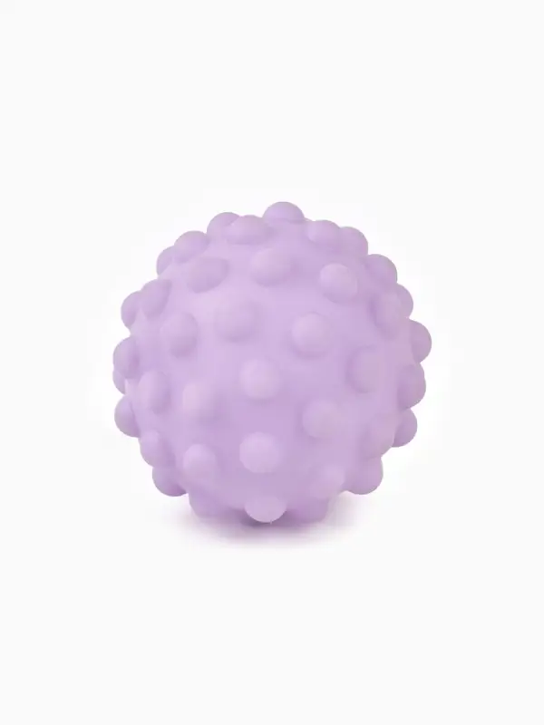 Игрушка пищащая "Мячик" для собак, 6,5 см, серая МИКС