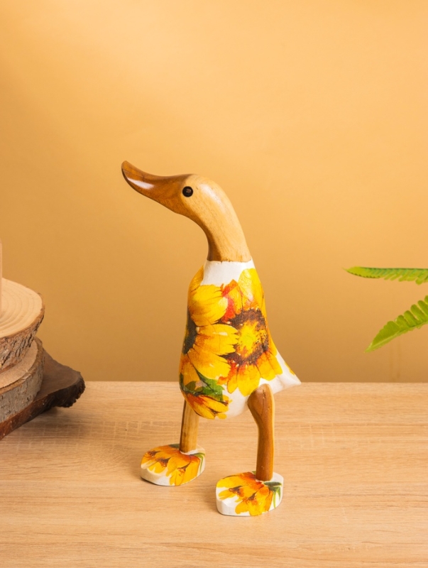 Сувенир &laquo;Утка в цветах&raquo;, 13&times;10&times;23 см, дерево