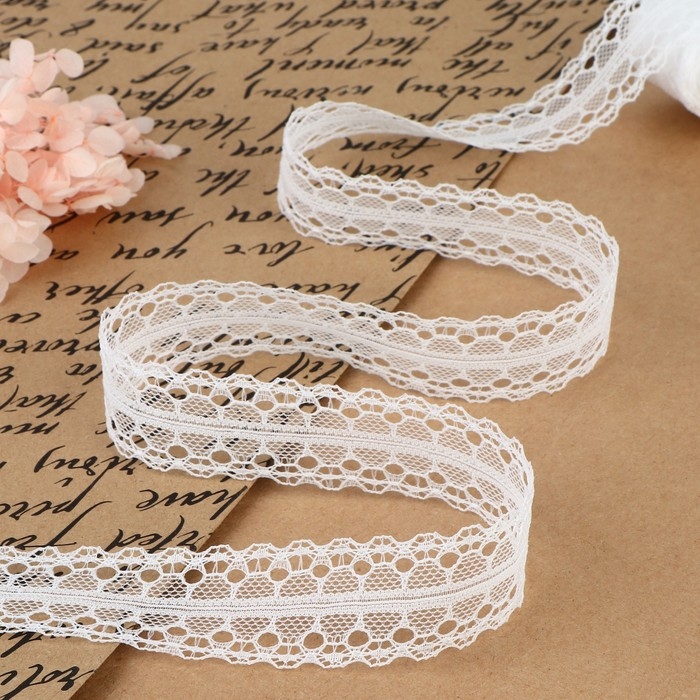 Кружево капроновое, 28 мм &times; 10 &plusmn; 1 м, цвет белый
