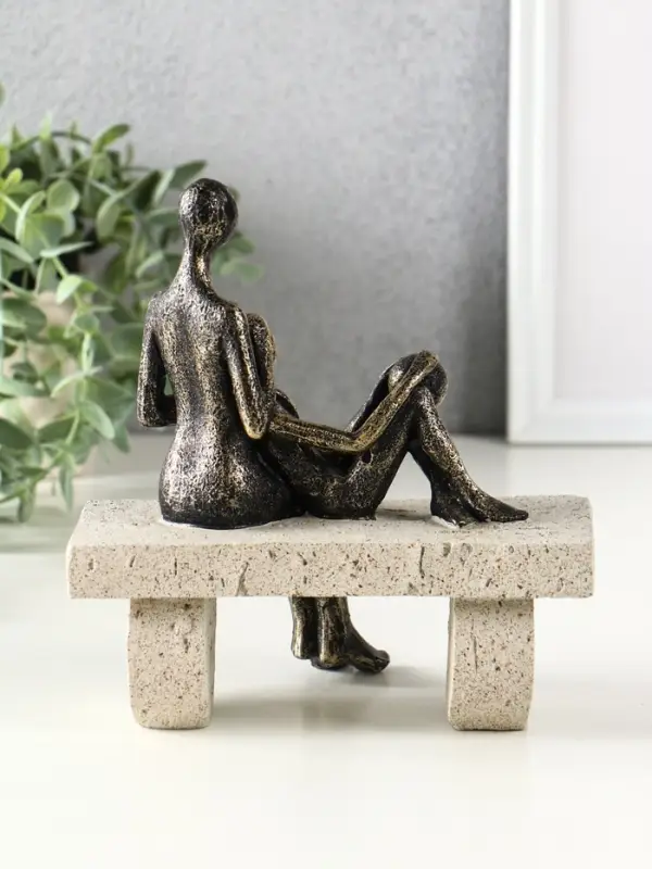 Сувенир полистоун "Абстракция. Мама и ребенок на скамейке" бронза с бежевым 17,5х10,5х19 см   109027