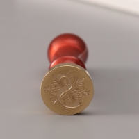 Печать для сургуча с пластиковой ручкой "Буква S на вензеле" 2,5х2,5х6,3 см