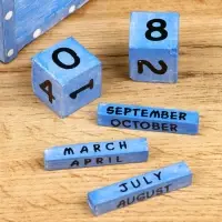 Календарь настольный &laquo;Пара совят&raquo;, 8&times;4&times;9.5 см, дерево, синий, красный