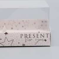 Коробка кондитерская для муссовых пирожных &laquo;Present for you&raquo;, 17.8 х 17.8 х 6.5 см