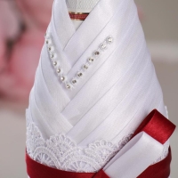 Украшение для шампанского "Идиллия", марсала с белым Украшение для шампанского "Идиллия", марсала с белым