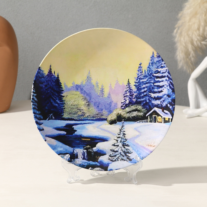 Тарелка декоративная &laquo;Зимушка&raquo;, с рисунком на холсте, настенная, D = 19,5 см