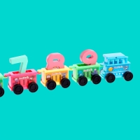 Каталка на веревке «Паровозик» Каталка на веревке «Паровозик»