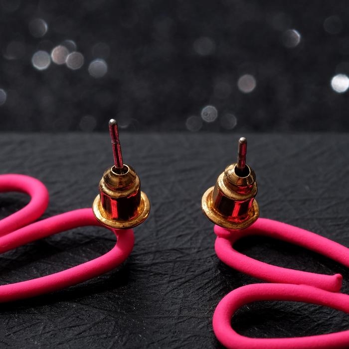 Серьги металл &laquo;Сердечки&raquo; асимметрия, цвет розовый