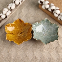 Подставка для мелочей "Лист" 18х18х5см, микс