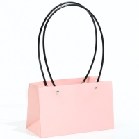 Сумка для цветов розовая влагостойкая, 22 x 10.5 x 13.5 см