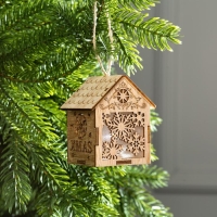 Ёлочная игрушка &laquo;Домик со снежинками&raquo;, от батареек, свечение тёплое белое