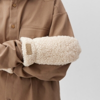 Варежки женские на иск. меху MIST, р-р. 26см, бежевый Варежки женские на иск. меху MIST, р-р. 26см, бежевый