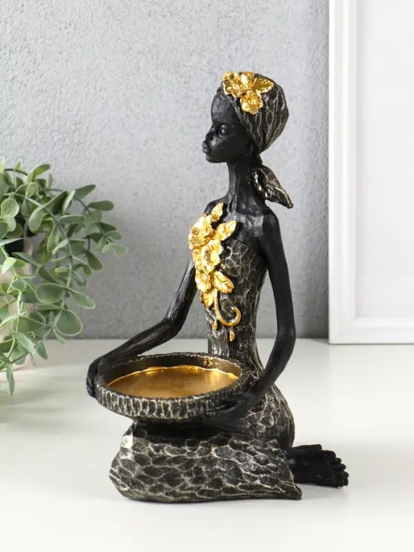 Подсвечник полистоун "Африканка в косынке с цветами" чёрный d=8 см 14х11,5х24,5 см