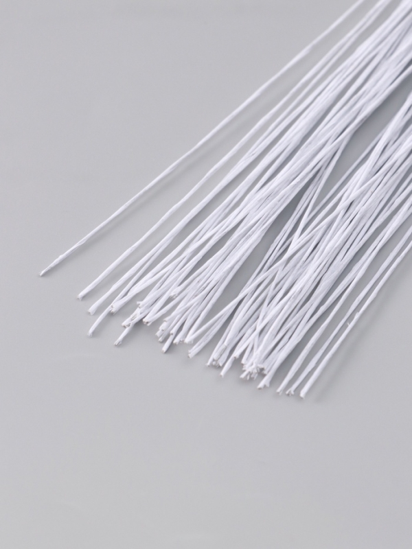 Проволока для изготовления искусственных цветов "Белая" длина 40 см сечение 0,07 см набор 50 шт   10