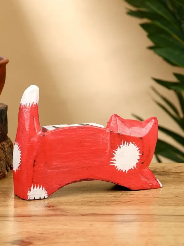 Календарь настольный "Кошка" дерево 13х4х10 см, цв. красный