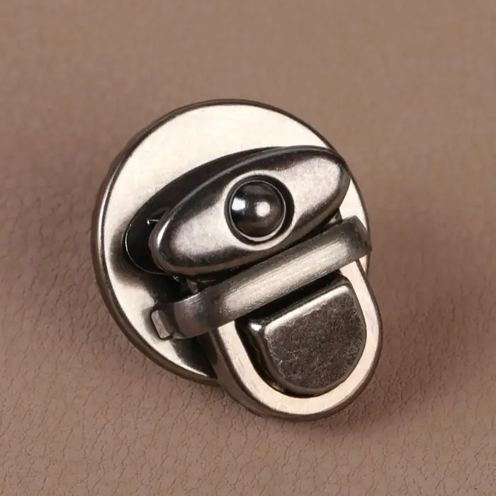 Застёжка для сумки, 2.5&times;2.5 см, цвет чёрный никель