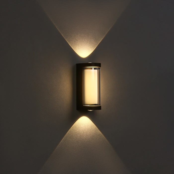 Светильник фасадный &laquo;Лампа&raquo;, FSD-061, 8 Вт, 3000К, IP65, 220 В, пластик, черный