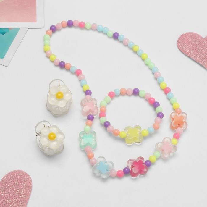 Комплект детский &laquo;Выбражулька&raquo; 4 предмета: 2 заколки, бусы, браслет, бабочки, цветной