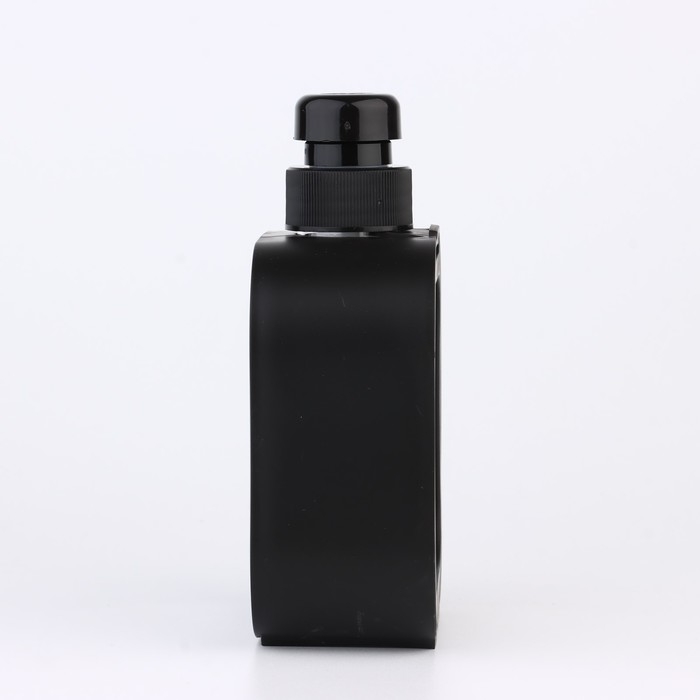 Дозатор для жидкого мыла &laquo;Эстетика&raquo;, черный, 300 мл.