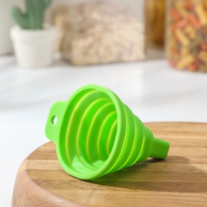 Воронка складная Доляна «Квадро», 7×9 см, цвет МИКС Воронка складная Доляна «Квадро», 7×9 см, цвет МИКС